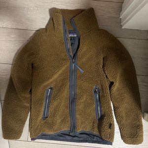 Patagonia zip up fleece jacket, Size S